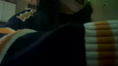 Snapshot of rottenmochi chatting on 13, 11, 2025 Mochi online show from 13, 11, 2025