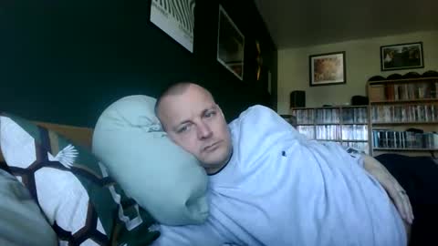 Snapshot of rotunda1874 chatting on 25, 11, 2025 rotunda1874 online show from 25, 11, 2025