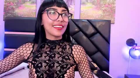  JESSY ROULY online show from 11, 1, 2025