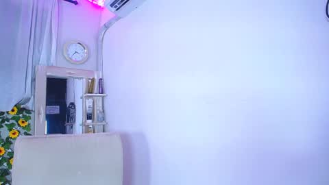 Snapshot of rous_25 chatting on 21, 12, 2024 rous_25 online show from 21, 12, 2024