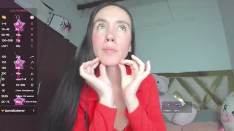 rousee_yarelds online show from 17, 10, 2025