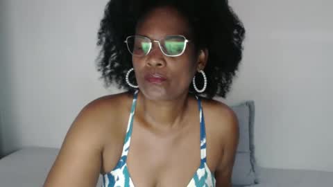 luxa online show from 18, 1, 2025