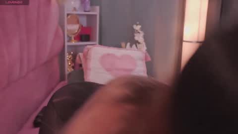 Snapshot of rousse_elodie chatting on 1, 11, 2025 Rousse 3 online show from 1, 11, 2025