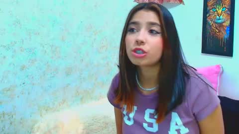 rousse_violet online show from 25, 1, 2025