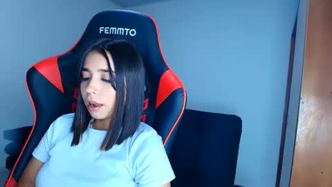 rousse_violet online show from 9, 2, 2026