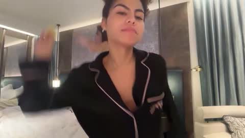 Roustar online show from 17, 11, 2025