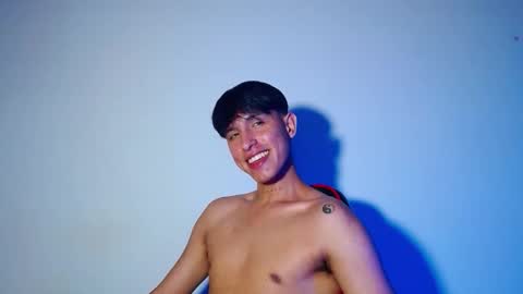 rowanboy23 online show from 15, 11, 2025