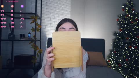 Michelle online show from 21, 12, 2024
