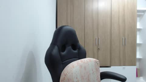 Roxana online show from 18, 11, 2025