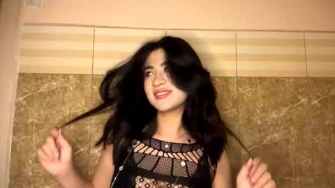 Aylin online show from 3, 2, 2026