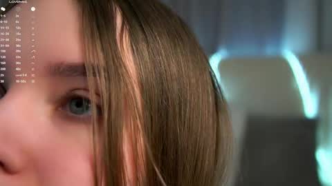 roxannastoo online show from 1, 2, 2026