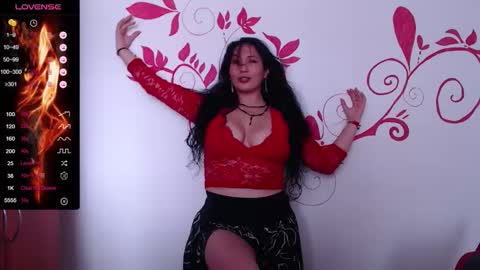 Roxanne Summers online show from 15, 9, 2025