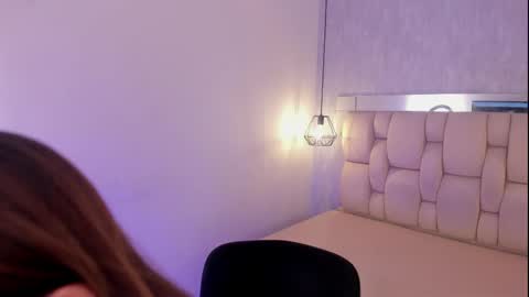 Roxie  online show from 14, 3, 2026