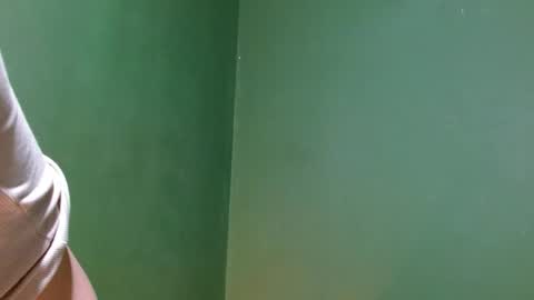 Snapshot of roxiehood chatting on 19, 9, 2025 Roxie online show from 19, 9, 2025