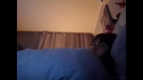 Snapshot of roxolanaa_sexy chatting on 24, 1, 2025 ROXOLANAA SEXY online show from 24, 1, 2025