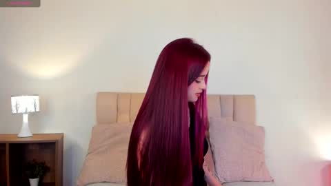 Roxxy online show from 12, 3, 2025