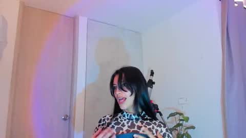 Snapshot of roxy_hell chatting on 7, 3, 2026 Roxy hell online show from 7, 3, 2026