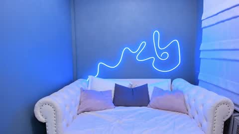 Snapshot of roxy_mars chatting on 19, 12, 2024 Roxy online show from 19, 12, 2024