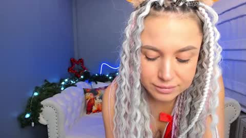 Snapshot of roxy_mars chatting on 27, 12, 2024 Roxy online show from 27, 12, 2024