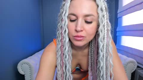 Snapshot of roxy_mars chatting on 15, 1, 2025 Roxy online show from 15, 1, 2025