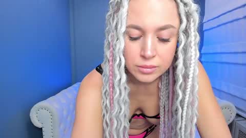 Snapshot of roxy_mars chatting on 21, 1, 2025 Roxy online show from 21, 1, 2025