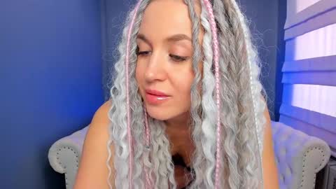 Snapshot of roxy_mars chatting on 25, 1, 2025 Roxy online show from 25, 1, 2025