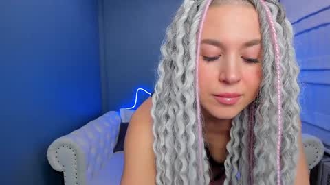 Snapshot of roxy_mars chatting on 28, 1, 2025 Roxy online show from 28, 1, 2025