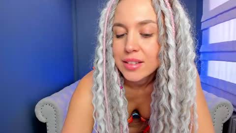 Snapshot of roxy_mars chatting on 31, 1, 2025 Roxy online show from 31, 1, 2025