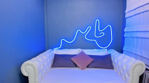 Snapshot of roxy_mars chatting on 12, 2, 2025 Roxy online show from 12, 2, 2025