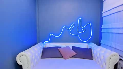 Snapshot of roxy_mars chatting on 15, 2, 2025 Roxy online show from 15, 2, 2025