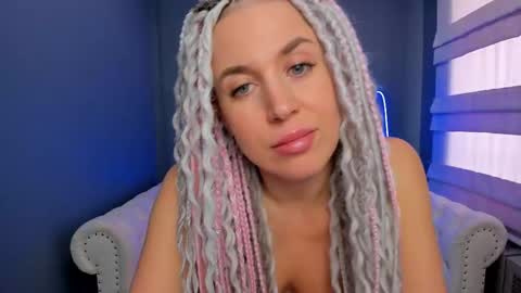 Snapshot of roxy_mars chatting on 16, 2, 2025 Roxy online show from 16, 2, 2025