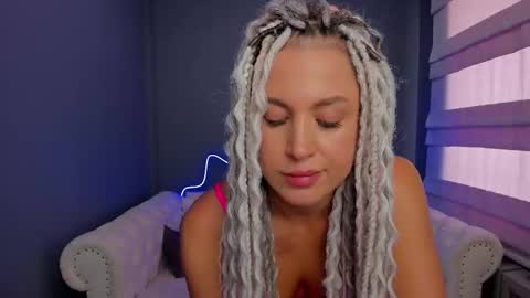 Snapshot of roxy_mars chatting on 6, 3, 2025 Roxy online show from 6, 3, 2025