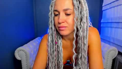 Snapshot of roxy_mars chatting on 11, 9, 2025 Roxy online show from 11, 9, 2025