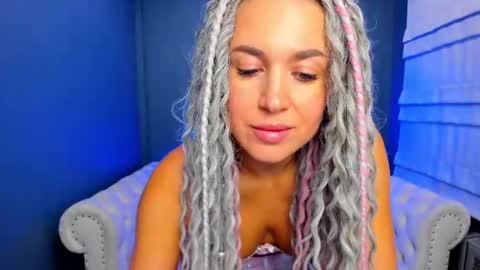 Snapshot of roxy_mars chatting on 9, 10, 2025 Roxy online show from 9, 10, 2025