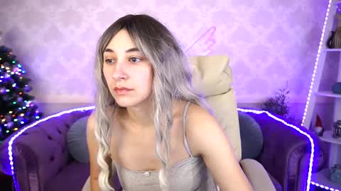 roxy_rayy online show from 1, 1, 2025