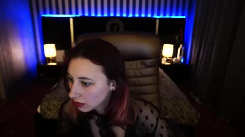 roxy_rayy online show from 4, 3, 2025