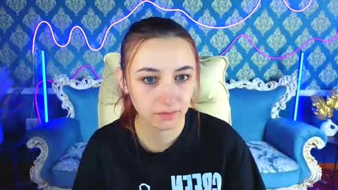 roxy_rayy online show from 8, 11, 2025