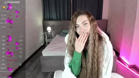 Snapshot of roxy_the_daedevill chatting on 10, 1, 2025 roxy_the_daedevill online show from 10, 1, 2025