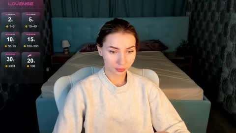 Snapshot of roxy_the_daedevill chatting on 7, 2, 2025 roxy_the_daedevill online show from 7, 2, 2025