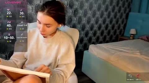 Snapshot of roxy_the_daedevill chatting on 7, 2, 2025 roxy_the_daedevill online show from 7, 2, 2025