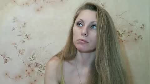 roxyfox18x01 online show from 8, 2, 2026