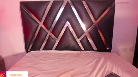 Roxxy Queen online show from 25, 10, 2025