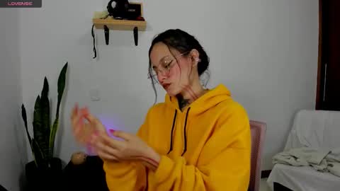 roxy online show from 21, 10, 2025