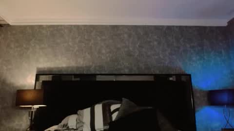 royal_exotic_couple online show from 21, 2, 2026