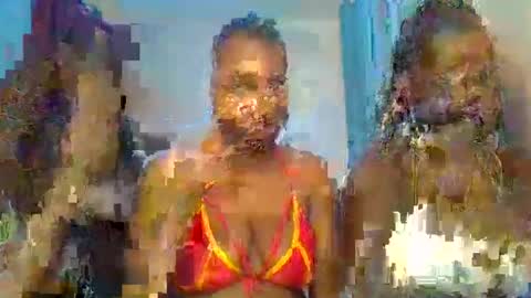 Snapshot of royal_goddes chatting on 9, 10, 2025 goddes online show from 9, 10, 2025