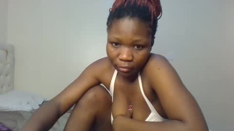 Snapshot of royal_goddes chatting on 9, 11, 2025 goddes online show from 9, 11, 2025