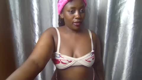 Snapshot of ruby_bby chatting on 14, 12, 2025 RUBBY online show from 14, 12, 2025