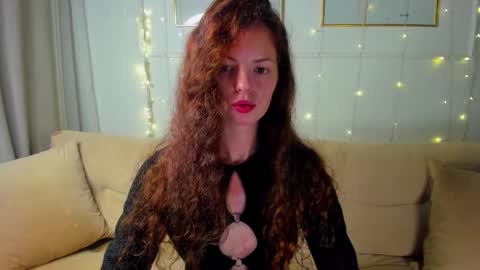 rubyattwood online show from 21, 11, 2025