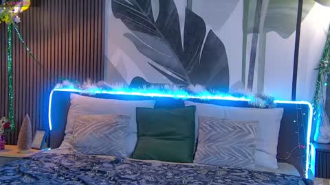 Snapshot of rubyvalen chatting on 3, 1, 2025 Ruby online show from 3, 1, 2025