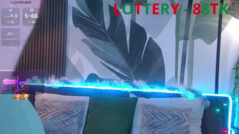 Snapshot of rubyvalen chatting on 4, 1, 2025 Ruby online show from 4, 1, 2025